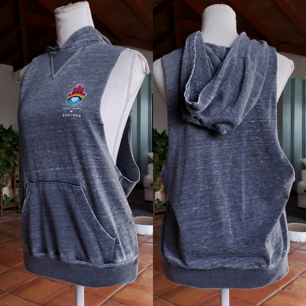 Spiritual Gangster Sleeveless Hooded Muscle Top